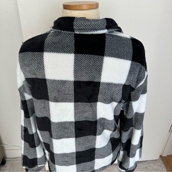 Cozy Fuzzy Shacket Shirt Jacket - Picture 11 of 12